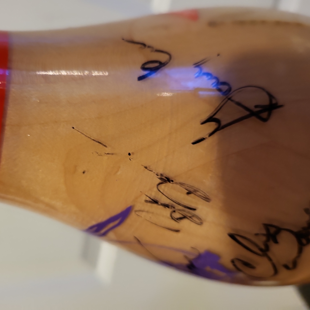 Showboat Las Vegas Hall of Fame Signed Bowling Pin 15" - Picture 11 of 14